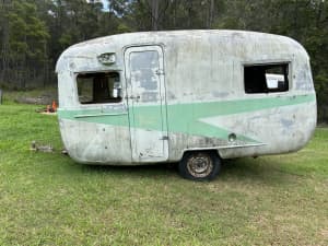 Vintage Sunliner Caravan Shell