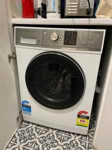 Fisher & Paykel washing machine with steam setting