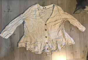 Womens button up top (size 18)