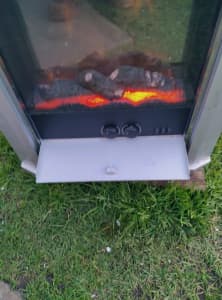 Dimplex heater flame