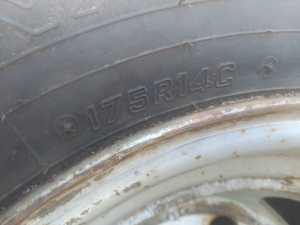 Nissan dual rims and tyres