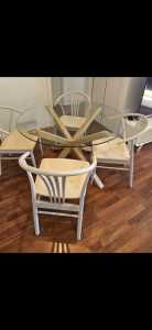 Dinner set glass round table and 4 freedom chairs 