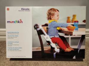 Munchkin Elevate Booster Chair