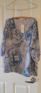 Millers Size 14 Ladies Floral Blouse New With Tags