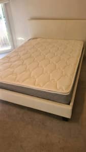 DOUBLE BED WHITE BEDHEAD WITH MATTRESS