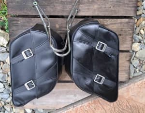 triumph leather saddle bags