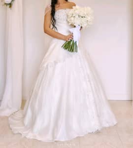 Divinity Bridal Wedding Dress
