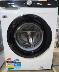 SAMSUNG 8,5 kg front load washing machine 
