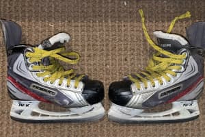 Youth ice skates Bauer Vapor X3.0 size US3