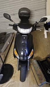 KYMCO moped