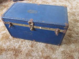 Vintage Travel Chest, with key.