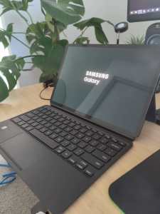 Samsung Galaxy Tab S8 Plus w/ Book Case Keyboard Cover