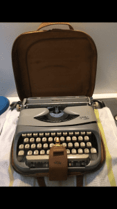 Royal Royalite Typewriter 1960s