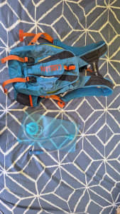 New 2L camelbak and running pack