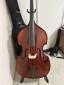 Amore 1/2 double bass - used