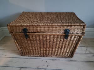 Large French Provincial Antique Wicker Basket Hamper Case