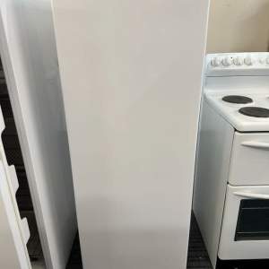 Westinghouse Freezer 175L, 6 months warranty (stk no: 29034 L3)