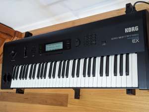 Korg Wavestation EX - Digital Synth Synthesizer - 61 Key Keyboard