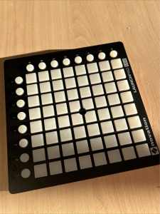 Launchpad Mini MK2 (with cable)