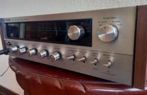 Vintage 1970s solid state Challenge stereo receiver Mark 1A 