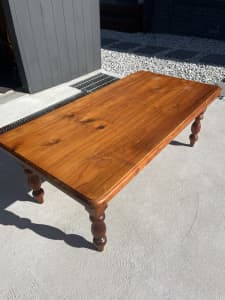 Pine coffee table