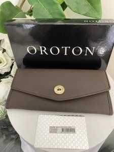 Oroton Wallet
