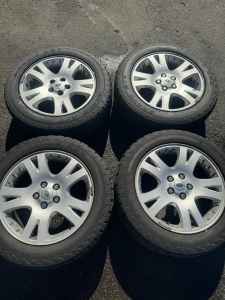 Range Rover sport rims and tyres