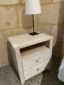 Bedside table in NEW condition