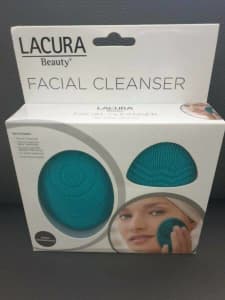 NEW Lacura Facial Cleanser