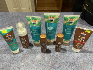 Bundle Of brand New Le Tan Tanning Products 50 products 