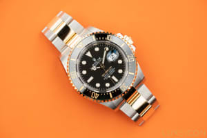 Rolex Sea-Dweller Steel and Yellow Gold Black Dial on Oyster 126603