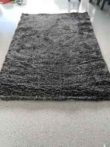 Shaggy rug 160cm x 230cm