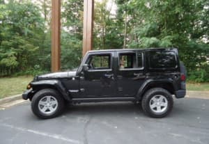 Wanted: Jeep Wrangler Jk engine - please read ad before messaging 