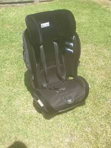 FREE: Child car seat suitable for a child 6months to 8 years. 10 old
