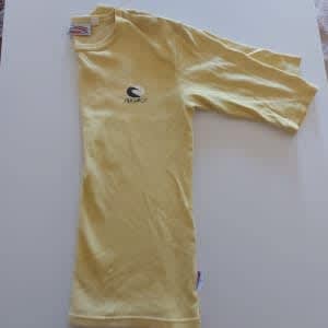 RIPCURL girl vintage retro tshirt size 10 yellow surf label ripcurl