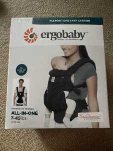 Ergobaby 360 All in one BRAND NEW