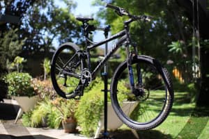 2004 Specialized Epic Comp Large Disc Mountain Bike