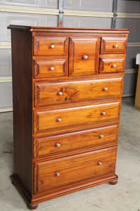 Excellent condition solid wooden 9 drawers tallboy can deliver
