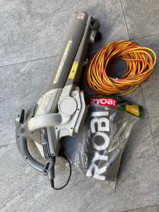 Ryobi 2200W Blower Vacuum (with new bag & ext cord)
