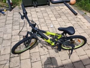 Trax 7 Speed Kids bike / bycycle for sale 
