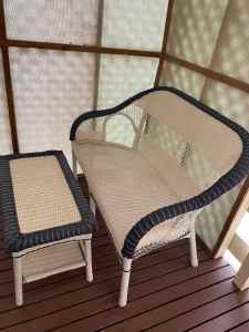Outdoor chair (2 seats) and table for sale