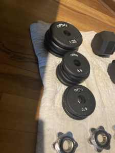 Weight set and bench - hand weights