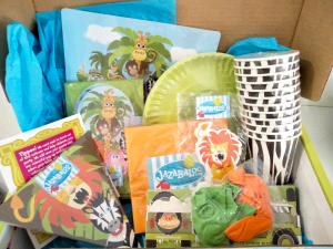 Jazabaloo SAFARI Jungle Birthday Party Pack Suitcase Party for 12 kids