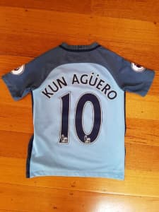 Manchester City home jersey Size M (10-11yrs)