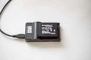 charger and Lithium-ion battery npw126 npw126s Fuji x100v