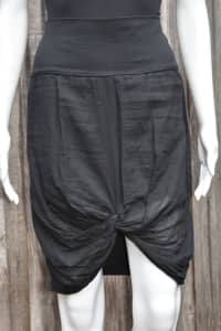 EUROPEAN CULTURE Royal Dye Black Skirt - Size M - EUC