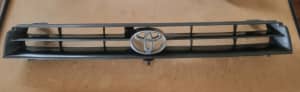 Toyota Camry XV10 Front Grill