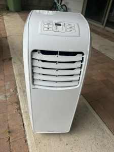 Arlec air conditioner and dehumidifier