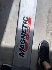 Crane Magnetic Rowing Machine (USED)