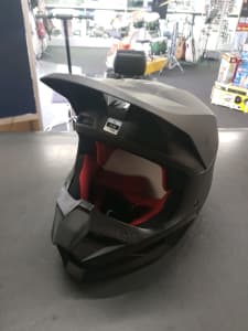 Fox Motorcycle Helmet Model V1 ST-1585 YL 51-52